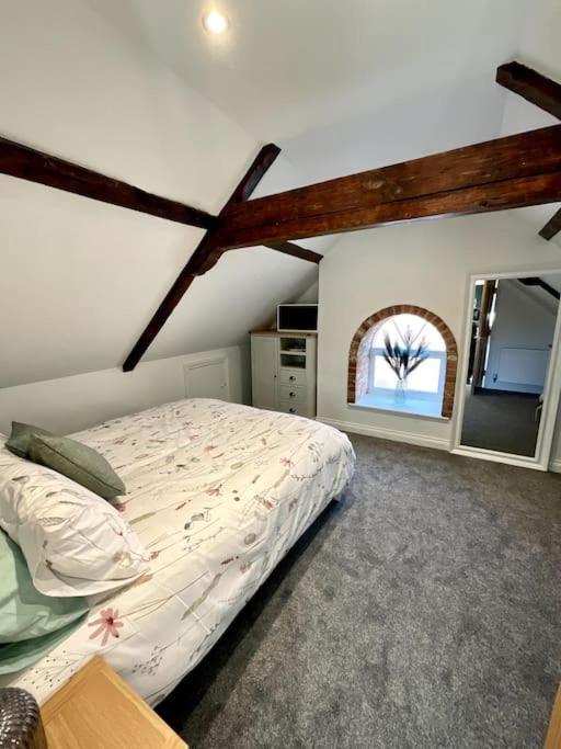 Apt D In Old Grade 2 Converted Farmhouse 马基特威顿 外观 照片
